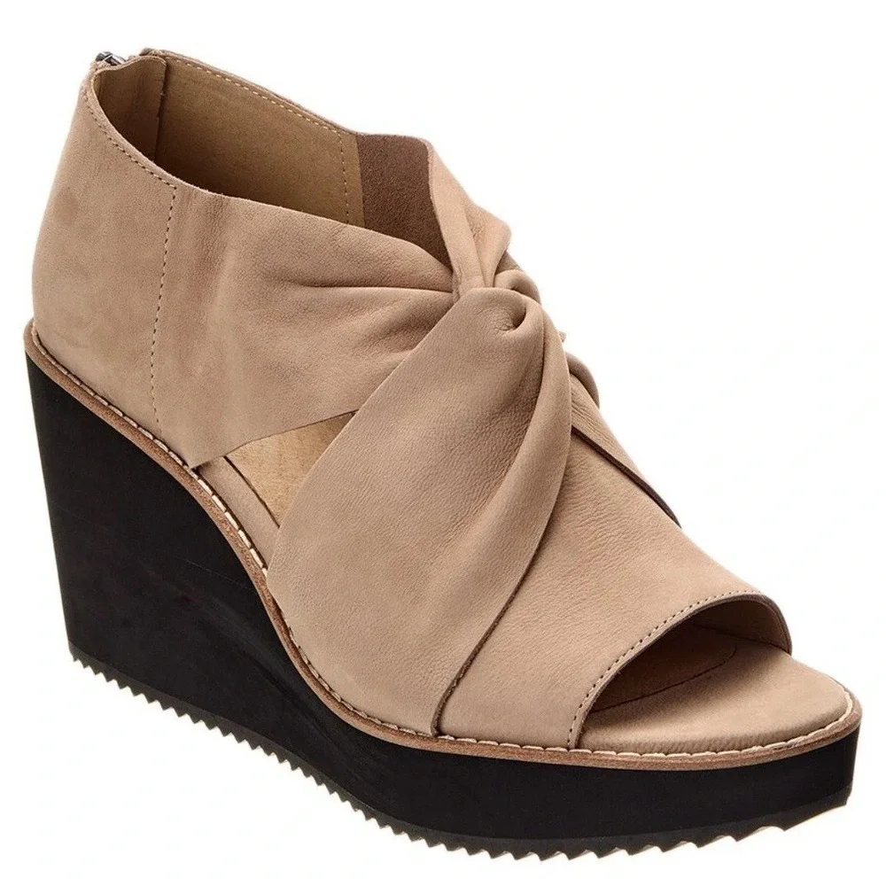 Eileen Fisher eileen fisher